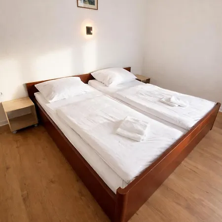 Hotell Haus Schwan 3*