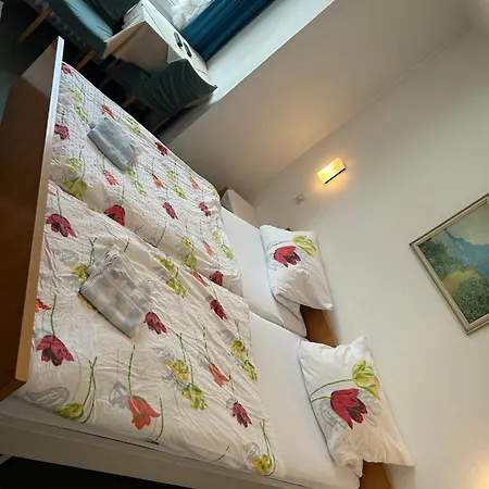 Haus Schwan 3* Cologne