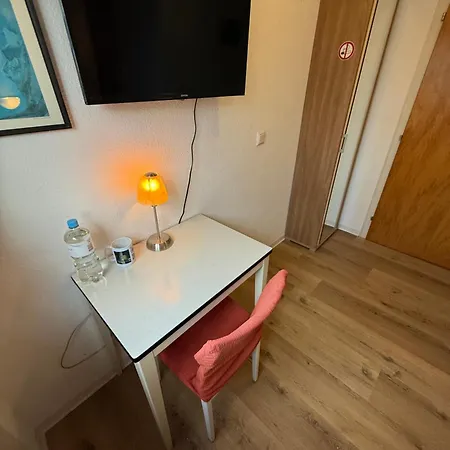 Hotel Haus Schwan 3*