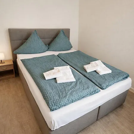Haus Schwan 3* Κολωνία