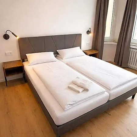 Haus Schwan 3* Colonia