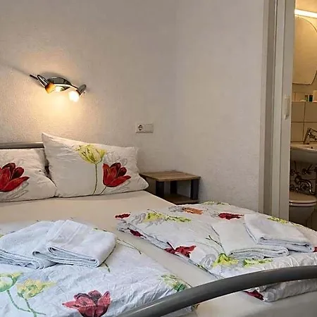 Haus Schwan Hotel Colonia