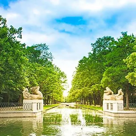 Haus Schwan 3* كولونيا
