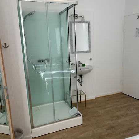 Haus Schwan ホテル 3*